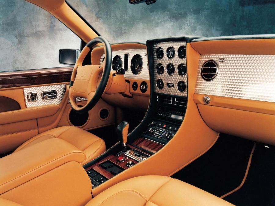 Интерьер Bentley Continental T 1996 года  (фото 13 из 15)